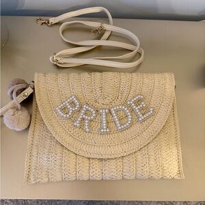 Bride clutch